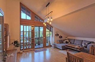 Wohnung kaufen in Iglinger Straße 23, 86899 Landsberg, Gepflegte 3-Zimmer Dachgeschoss-Wohnung mit Südbalkon und besonderem Flair