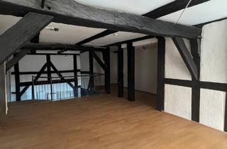 Wohnung kaufen in Blumenstraße, 59555 Lippstadt, Denkmalgeschütze Maisonette Wohnung mit Charme!