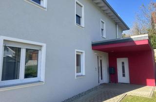 Wohnung kaufen in 78247 Hilzingen, Exklusives Wohnen mit Blick ins Grüne – Moderne 3,5-Zimmer-Maisonettewohnung in Binningen