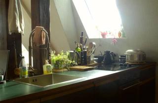 Wohnung kaufen in Laubestraße, 12045 Neukölln, Dachgeschosswohnung mit großer Dachterrasse