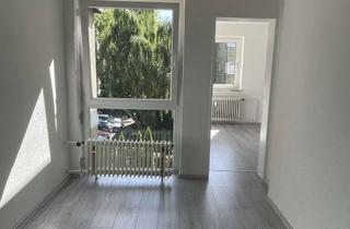 Wohnung kaufen in Über Den Wiesen, 32429 Minden, Helle, renovierte 3- Zimmer ETW mit Balkon ##Provisionsfrei##