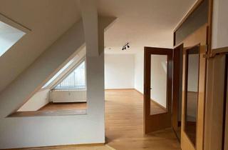 Wohnung mieten in Schillerstraße 12a, 13156 Niederschönhausen (Pankow), Schöne 2-Zimmer Dachgeschosswohnung in Niederschönhausen (Pankow)
