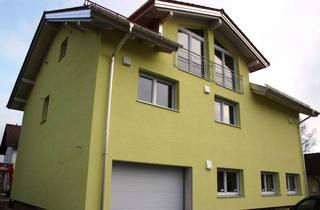 Wohnung mieten in 86971 Peiting, Gemütliche 3-Zimmer-Dachgeschoss-Wohnung mit franz. Balkone