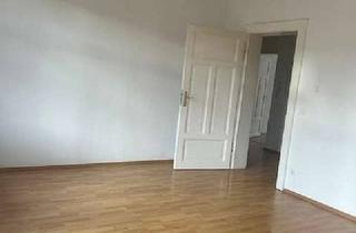 Wohnung mieten in Melanchtonstr 26, 02826 Südstadt, Helle 3-Zimmer Wohnung mit großem Balkon