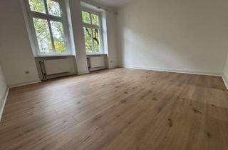 Wohnung mieten in 42283 Barmen, Wunderschöne 2 Zimmer Altbauwohnung mit Balkon am Schönebecker Busch