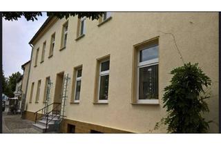 Wohnung mieten in Markt 35, 39435 Egeln, Helle 3-Zimmer Wohnung im EG mit Garage in Egeln