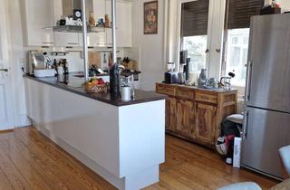 Wohnung mieten in Lanzstr. ??, 65193 Nordost, helle, großzügige Altbauwohnung mit Balkon
