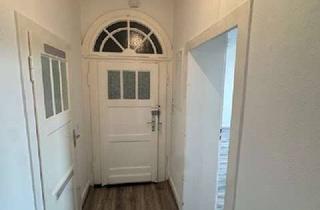 Wohnung mieten in Blumentalstr. 154, 47798 Stadtmitte, Altbauwohnung mit 3 Zimmern zentral in Krefeld..