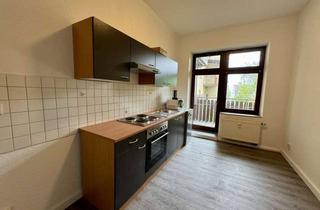 Wohnung mieten in Krügerstraße, 09131 Ebersdorf, Große renovierte 4-Raumwohnung mit Balkon, Garten und Einbauküche