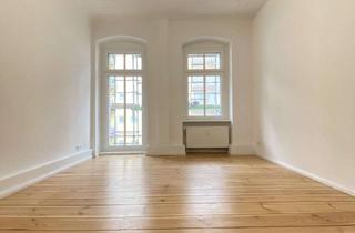 Wohnung mieten in Roseggerstraße 43, 12043 Neukölln, Sanierte 1 Zimmerwohnung mit Einbauküche und Dielenfußboden