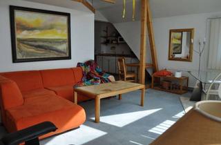 Wohnung mieten in Römerstr 247, 53117 Bonn, Gepflegte Dachgeschosswohnung mit einem Zimmer sowie Balkon und EBK in Bonn