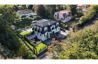 Villa kaufen in 61462 Königstein, Villa mit Waldrandlage und Wellness Außenbereich - Königstein im Taunus