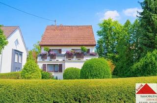 Einfamilienhaus kaufen in 71032 Böblingen, Repräsentativ wohnen – Freistehendes Einfamilienhaus mit viel Potenzial in begehrter Lage!