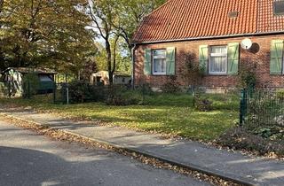 Haus kaufen in Klützer Straße 17, 23948 Damshagen, Ältere DHH in Damshagen , gr. Grdst. mit altem Baumbestand/ 8 km zum Ostseebad Boltenhagen.