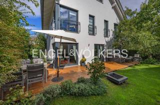 Einfamilienhaus kaufen in 82178 Puchheim, Modernes Einfamilienhaus in idyllischer Feldrandlage