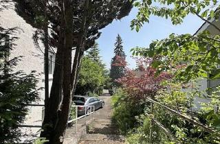 Haus kaufen in 72076 Tübingen, Großzügiges Haus mit Charme in Hanglage mit Aussicht, in Tübingen Nord