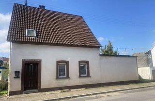 Einfamilienhaus kaufen in St. Wendeler Str. 37, 66903 Altenkirchen, Einfamilienhaus ( 6 Zimmer ) mit Garage in Altenkirchen