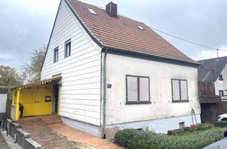 Haus kaufen in 66589 Merchweiler, Freistehendes Wohnhaus mit großem Grundstück in attraktiver Umgebung