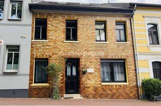 Einfamilienhaus kaufen in 41751 Viersen, GROßZÜGIGES EINFAMILIENHAUS MIT DACHTERASSE UND EINLIEGERWOHNUNG