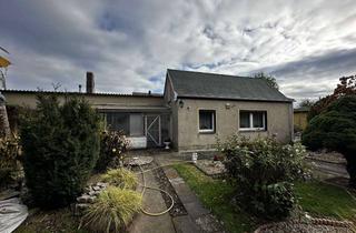 Haus kaufen in Fontanestraße, 16767 Leegebruch, Sanierungsobjekt mit Entwicklungspotenzial