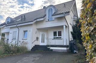 Doppelhaushälfte kaufen in 32760 Detmold, Doppelhaushälfte in Detmold