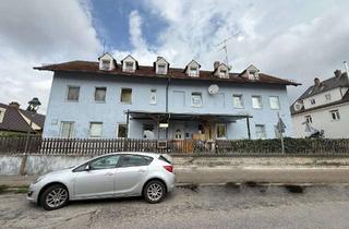 Haus kaufen in 86154 Oberhausen, IMMO LOVE Oberhausen- Ausbaufähiges MFH mit Baugenehmigung!