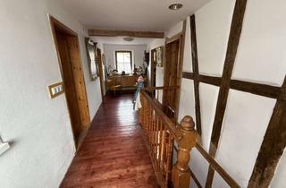 Einfamilienhaus kaufen in 97993 Creglingen, Einfamilienhaus mit Charakter: Ehemaliger Stall, bereits teilrenoviert und mit großem Raumangebot