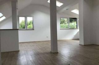 Einfamilienhaus kaufen in 77830 Bühlertal, Großzügiges Einfamilienhaus mit Einliegerwohnung in idyllischer Waldrandlage