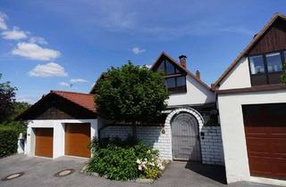 Haus mieten in 96450 Coburg, Top-modernisiertes Einfamilienhaus (RH) mit Einliegerwohnung in schöner Coburger Stadtlage
