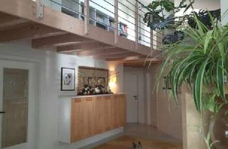 Gewerbeimmobilie kaufen in 75031 Eppingen, Flexibel nutzbares Gewerbeobjekt mit Halle, Büros, Penthauswohnung und Platz für Erweiterungen