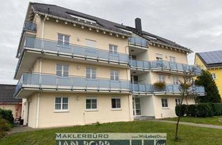 Wohnung kaufen in 07987 Mohlsdorf-Teichwolframsdorf, Attraktive 3-Raum-Wohnung am Ortsrand mit umlaufendem Balkon und Garage