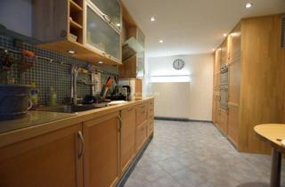 Wohnung kaufen in 88239 Wangen, 2-Zimmer-Wohnung mit Terrasse in einem 4-Parteien-Haus in ruhiger und grüner Zentrumslage