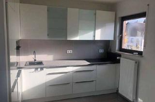 Wohnung mieten in 61184 Karben, 2-Zimmer-Wohnung mit Balkon und Küche in Karben