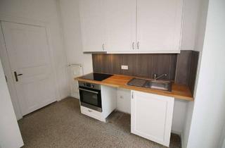 Wohnung mieten in 24114 Südfriedhof, 1-Zimmer-EG-Wohnung mit Balkon und Einbauküche in Kiel