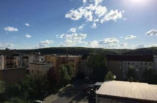 Wohnung mieten in Gagarinstraße 61, 07545 Gera, Traumhafte 3-Raum-Wohnung mit EBK, großen West-Balkon, Stellplatz & freier Ausblick zum Stadtwald