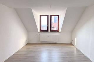 Wohnung mieten in Pestalozzistraße, 09130 Sonnenberg, Charmante 4-Raum-Dachgeschosswohnung mit viel Platz und wunderschönem Ausblick