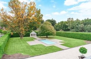 Villa kaufen in 41066 Bettrath, Großzügige Villa mit herrlichem Grundstück