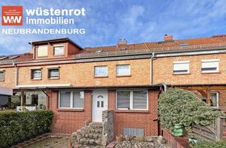 Reihenhaus kaufen in 17034 Industrieviertel, FAST IN DER CITY: TOP AUSGESTATTETES REIHENHAUS MIT EINBAUKÜCHE + VERANDA + KELLER + DOPPELGARAGE
