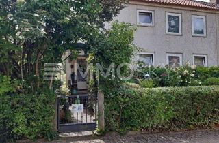 Doppelhaushälfte kaufen in 31535 Neustadt, !! Doppelhaushälfte mit 2 Wohneinheiten !! Großer Garten und Garage !!