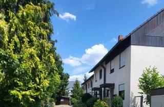 Haus kaufen in 90522 Oberasbach, Reihenmittelhaus nahe Nürnberg/Fürth in ruhiger Lage von Oberasbach !