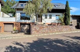 Einfamilienhaus kaufen in Zum Stausee, 55743 Idar-Oberstein, Einfamilienhaus mit Blick ins Nahetal – Wohnen, wo andere Urlaub machen