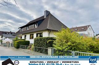 Doppelhaushälfte kaufen in 63454 Hanau, Zwei Doppelhaushälften mit Außenpool und Gartenparadies in einem gewachsenen Wohngebiet