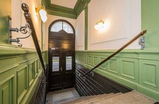 Wohnung kaufen in 04275 Leipzig, Leipzig - WOHNTRAUM IN LEIPZIGS SÜDVORSTADT 3,5 Zimmer mit Balkon, Parkett, Stuck & 2 Bädern