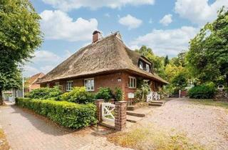 Haus kaufen in Eutiner Straße 29 Und 31, 23738 Lensahn, Lensahn - Reetdachkate mit romantischem Garten - fußläufig zur Waldorfschule und zum Mühlenteich