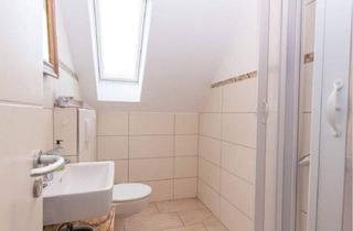 Haus kaufen in 44579 Castrop-Rauxel, Castrop-Rauxel - Ruhige Lage, viel Platz, ausgebauter Dachboden und Stellplätze