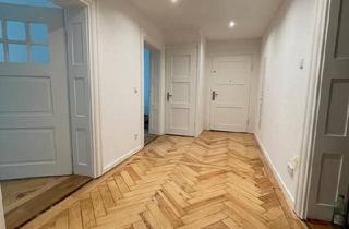 Wohnung kaufen in 92224 Amberg, Amberg - Seltenheit - Zwei sanierte Altbauwohnungen