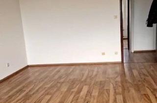 Wohnung kaufen in 30880 Laatzen, Laatzen - Schöne 4-Zimmer Wohnung zum verkauf (Provisionfrei)