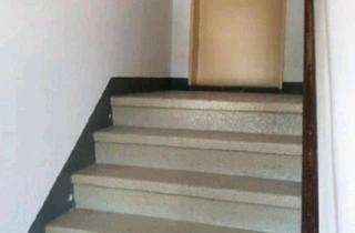 Wohnung kaufen in 08233 Treuen, Treuen - 3 Zimmer Eigentumswohnung an Handwerker in 08233 Treuen