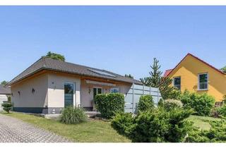 Einfamilienhaus kaufen in Straße 31, 12526 Berlin, Berlin - Eleganter Bungalow für die kleine Familie