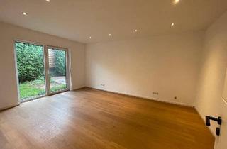 Mehrfamilienhaus kaufen in 66482 Zweibrücken, Zweibrücken - Ein-Zweifamilienhaus mit viel Platz von Privat